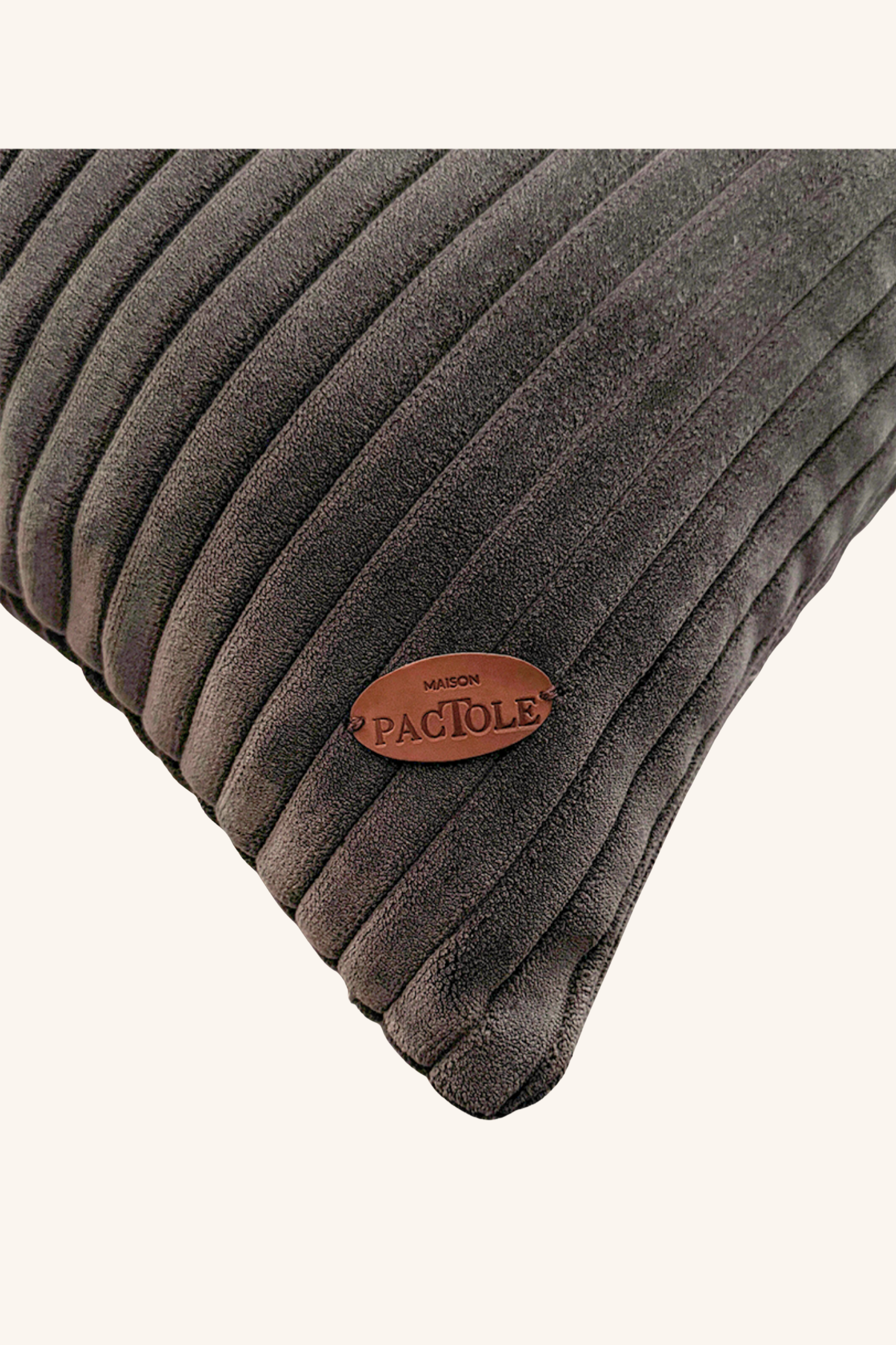 DANAE Yeşil Kırlent